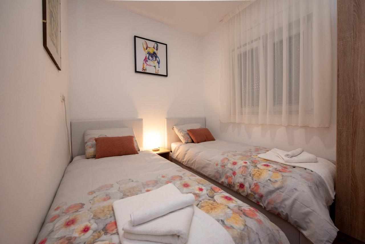 Apartment Miss Tina Traù Esterno foto